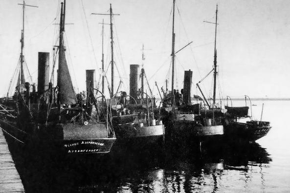 Траулеры АТФ в порту, 1929 год